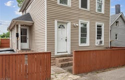 3074 Erin Avenue, Cleveland, OH 44113