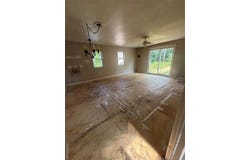 1746 E Goulson Avenue, Hazel Park, MI 48030
