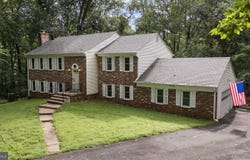 5937 WICKIE CT, WARRENTON, VA 20187