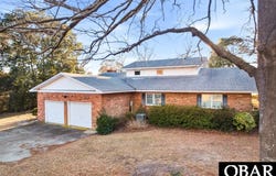 201 Case Landing Road, Jarvisburg, NC 27947