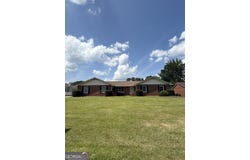 410 Clubland, Conyers, GA 30094