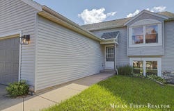 6230 Belmont Farms NE, Belmont, MI 49306