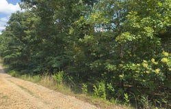 2150 Golden Road, Raymondville, MO 65555