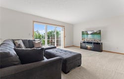 14085 Wilds Path NW, Prior Lake, MN 55372