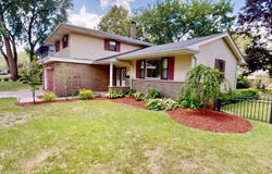 9206 White Oak Avenue, Munster, IN 46321