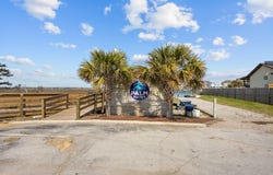 602 W Fort Macon Road, Atlantic Beach, NC 28512