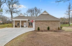 1111 Ridge  DR, Stilwell, OK 74960