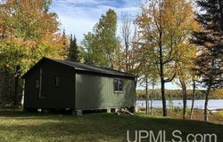 7734 Penglase Lake-Moose, Republic, MI 49879