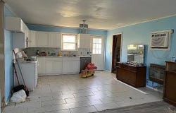 1206 SE Third Street, Hoxie, AR 72433