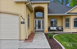609 Glen Eagle Dr, Jerome, ID 83338