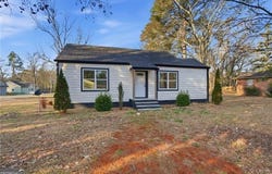 303 Glen Iris Drive, Monroe, GA 30655