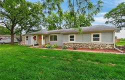 177 Storage Road, Eldon, MO 65026