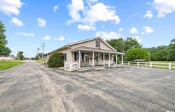 1703 10TH Avenue, Fulton, IL 61252
