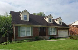 316 Old Towne Rd, Louisville, KY 40214