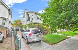 114 81st Avenue, Kew Gardens, NY 11415