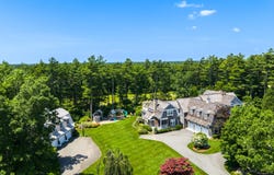 9 High Ridge Drive, Mattapoisett, MA 02739