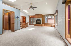 1304 SW 4th Avenue, Waverly, IA 50677