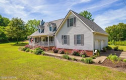 1981 Collins Road, Medon, TN 38356