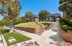 2752 Club Dr, Los Angeles, CA 90064