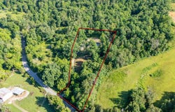 409 Bull Run Rd, Luttrell, TN 37779