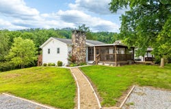 1732 Ed Huff Circle, Sevierville, TN 37876