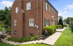 422 9th Avenue, St Albans, WV 25177
