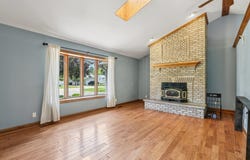 12122 220th Avenue, Bristol, WI 53104