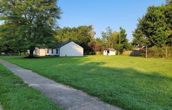 100 WISTERIA LANE, CARNEYS POINT, NJ 08069