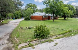 3900 Oakdale Drive, Brownwood, TX 76801