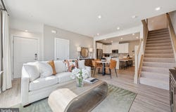 1111A DABNEY Drive, MANASSAS, VA 20111