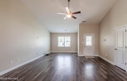 501 Waldorf Court, Hubert, NC 28539