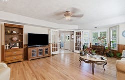 32663 SE PROCTOR St, Gresham, OR 97080