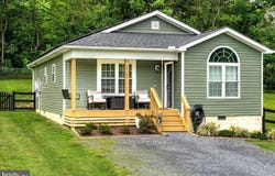 6127 MOORE Avenue, MOUNT JACKSON, VA 22842