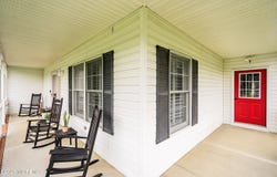 12 Linda Lane, Tinton Falls, NJ 07724