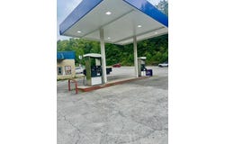 8249 US-119, Calvin, KY 40813