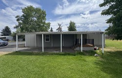526 NW 17th Street, Redmond, OR 97756