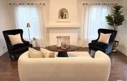 5044 Pickford St, Los Angeles, CA 90019