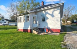 400 Rebecca Avenue, Collinsville, IL 62234