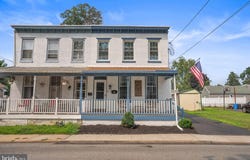 61 E MONTGOMERY AVENUE, HATBORO, PA 19040
