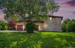 5045 Karachi Street, West Bloomfield Twp, MI 48322