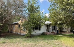 207 W Houston, Refugio, TX 78377