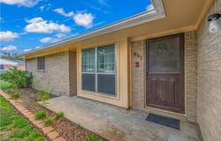 901 Glade Street, College Station, TX 77840