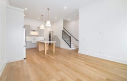 525  SW 5th  ST, Bentonville, AR 72712