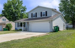 204 Parkway Boulevard, Madison, OH 44057