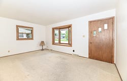 5752 S Indiana Ave, Cudahy, WI 53110