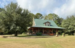 408 CR 1585, Grapeland, TX 75844