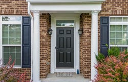 211 Evandale Road, Cecil, PA 15317