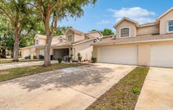 537 Lake Bridge Drive, Ormond Beach, FL 32174