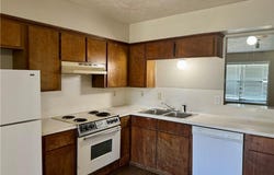2301 West Creek Lane, College Station, TX 77845
