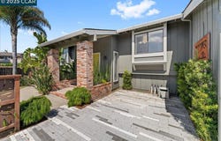 17 Powder Bowl Ct, Richmond, CA 94803